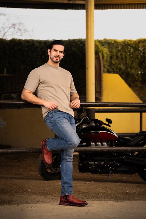 Bota Arbet RED Smoke Limited Edition