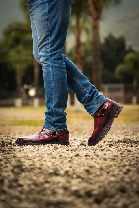 Bota Arbet RED Smoke Limited Edition
